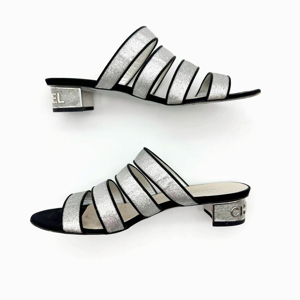CHANEL 2018 Silver Glitter Black Leather Slide Heels Size 39.5 Strappy Mules - Picture 3 of 12